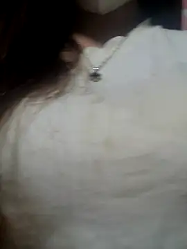 Snapshot of Muna_LM chatting on July 17, 11:42 pm Muna LM online show from July 17, 11:42 pm