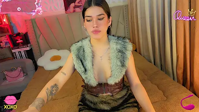 hollywoodxtrans online show from February 28, 2:01 am