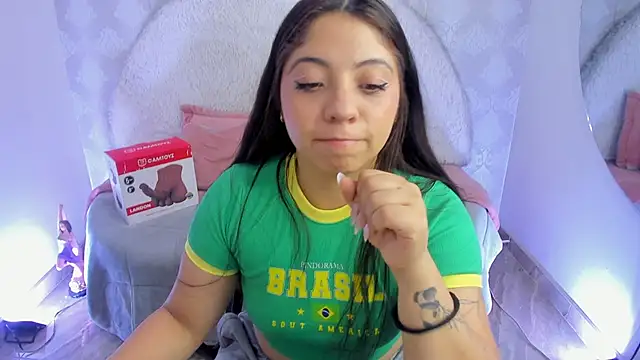 Snapshot of Sarita_jane chatting on June 15, 2:58 am Sarita jane online show from June 15, 2:58 am