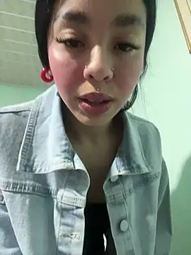 Snapshot of Xiiki chatting on April 24, 2:03 am Xiiki online show from April 24, 2:03 am