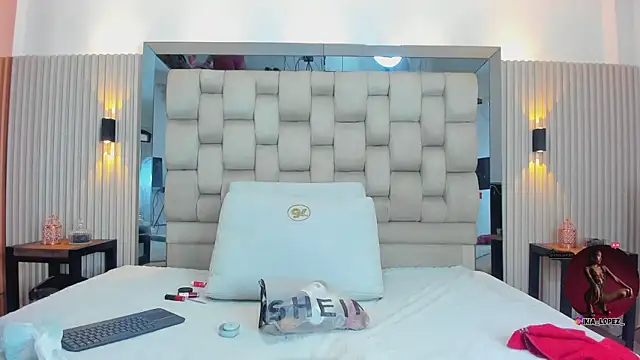 ikia lopez  online show from September 30, 6:46 pm