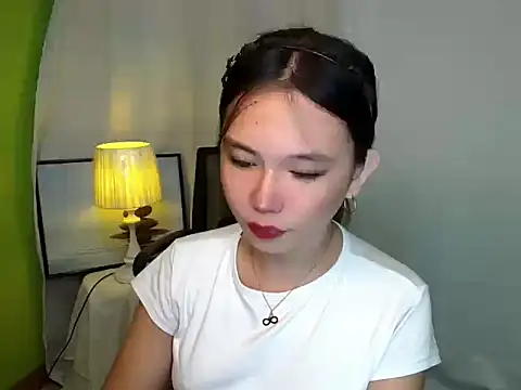 Ricaliciuos online show from May 2, 10:26 pm