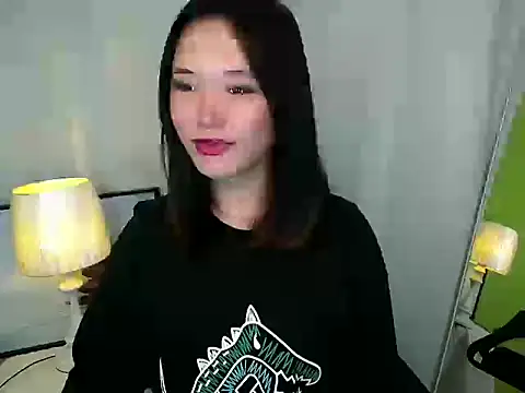 Snapshot of Ricaliciuos chatting on May 8, 12:16 am Ricaliciuos online show from May 8, 12:16 am