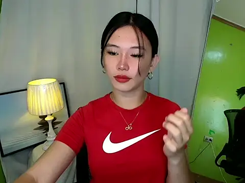 Snapshot of Ricaliciuos chatting on May 10, 8:25 pm Ricaliciuos online show from May 10, 8:25 pm