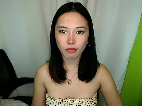 Snapshot of Ricaliciuos chatting on June 18, 11:09 pm Ricaliciuos online show from June 18, 11:09 pm