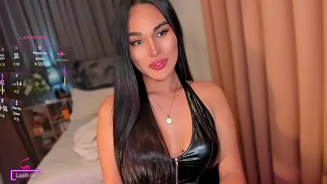 Fox Smithxx online show from April 18, 6:01 pm