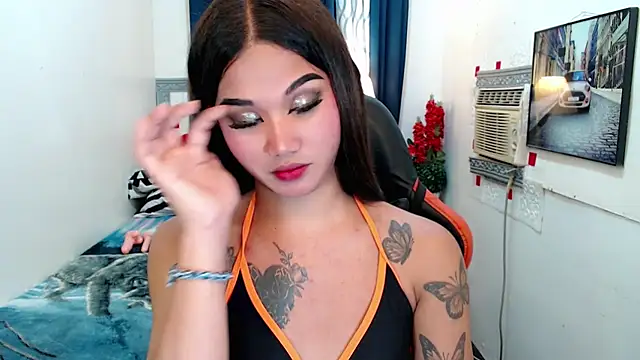 Snapshot of lil_fantacy chatting on September 10, 7:25 pm lil fantacy online show from September 10, 7:25 pm