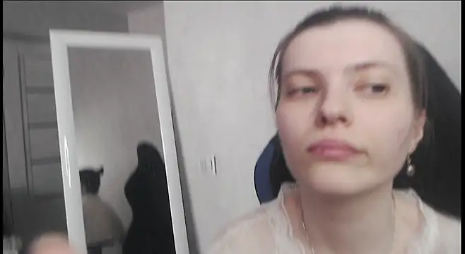 Snapshot of cute_elfy_ chatting on July 27, 1:29 pm cute elfy online show from July 27, 1:29 pm