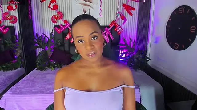 AriebonyBrooke online show from February 16, 12:23 pm