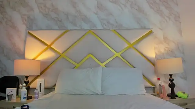 LorenBeiker- online show from January 13, 11:15 am