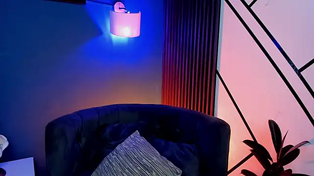 Christopher 77 online show from October 14, 3:40 am