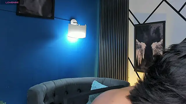 Christopher 77 online show from November 11, 8:31 pm