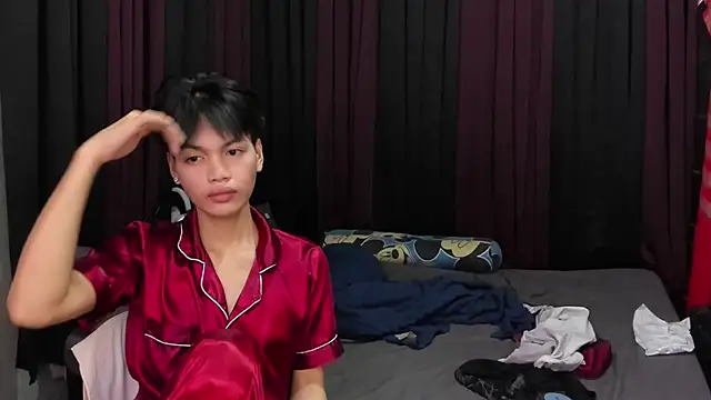 Snapshot of hotfreshdior chatting on February 5, 6:12 pm hotfreshdior online show from February 5, 6:12 pm