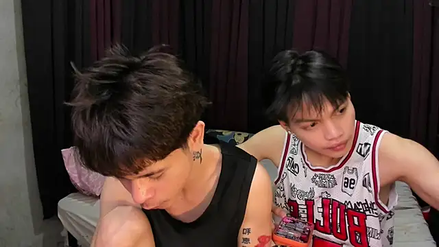 Snapshot of hotfreshdior chatting on February 11, 2:11 pm hotfreshdior online show from February 11, 2:11 pm