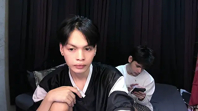 Snapshot of hotfreshdior chatting on March 22, 3:26 pm hotfreshdior online show from March 22, 3:26 pm