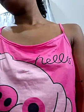 Snapshot of Cataleya_ja chatting on May 2, 12:32 pm Cataleya ja online show from May 2, 12:32 pm