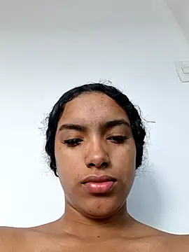 Snapshot of Cataleya_ja chatting on July 28, 12:48 pm Cataleya ja online show from July 28, 12:48 pm