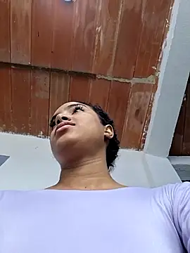 Snapshot of Cataleya_ja chatting on July 31, 12:26 pm Cataleya ja online show from July 31, 12:26 pm