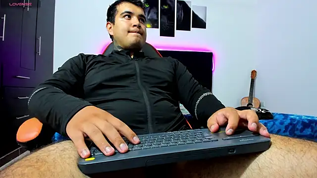 Snapshot of thiago__cp01 chatting on July 23, 3:15 am thiago cp01 online show from July 23, 3:15 am