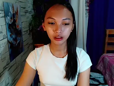 Snapshot of Simi_Ipit chatting on July 16, 1:17 pm Simi Ipit online show from July 16, 1:17 pm