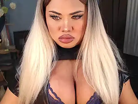 KitSmithCumerr online show from October 21, 1:01 pm