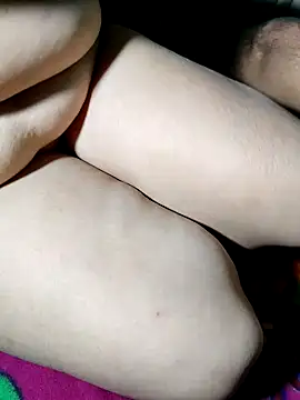 only-injoy online show from November 14, 4:28 pm