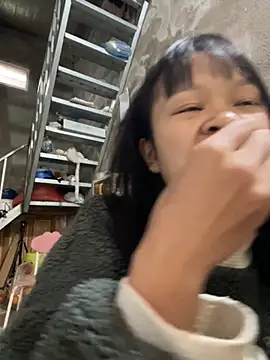 Daisy018 online show from December 4, 2:43 am