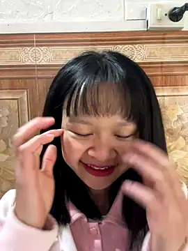 Daisy018 online show from December 18, 2:50 am