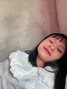 Daisy018 online show from December 20, 4:08 am