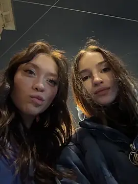 SnappyHappy online show from November 19, 2:39 pm