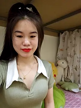 Baby-ladytits2025 online show from December 20, 4:47 pm