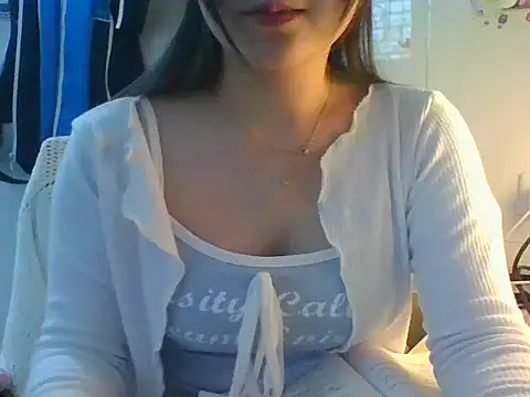 Linzly online show from February 27, 2:33 am