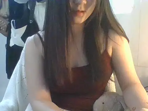 Snapshot of Linzly chatting on April 8, 2:55 am Linzly online show from April 8, 2:55 am