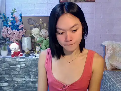 Snapshot of sexybabewarrior chatting on May 8, 2:22 pm sexybabewarrior online show from May 8, 2:22 pm