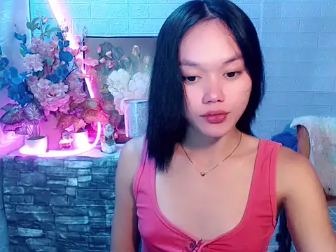 Snapshot of sexybabewarrior chatting on May 23, 6:34 pm sexybabewarrior online show from May 23, 6:34 pm