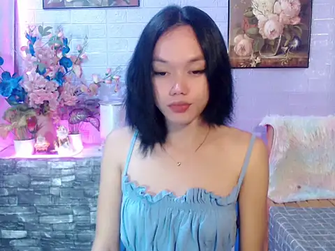 Snapshot of sexybabewarrior chatting on June 11, 3:54 pm sexybabewarrior online show from June 11, 3:54 pm