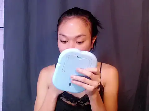 Snapshot of sexybabewarrior chatting on July 9, 6:45 pm sexybabewarrior online show from July 9, 6:45 pm