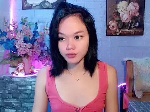 Snapshot of sexybabewarrior chatting on July 13, 8:55 pm sexybabewarrior online show from July 13, 8:55 pm