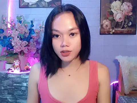 Snapshot of sexybabewarrior chatting on July 14, 7:41 pm sexybabewarrior online show from July 14, 7:41 pm