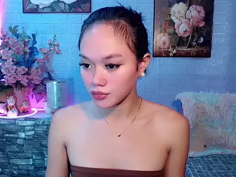 Snapshot of sexybabewarrior chatting on July 21, 10:56 pm sexybabewarrior online show from July 21, 10:56 pm