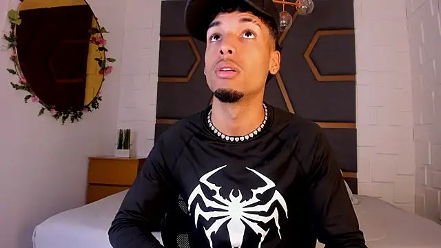 Thiagoferreti online show from November 24, 6:07 pm