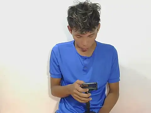 Snapshot of isanxxx chatting on October 15, 1:39 am isanxxx online show from October 15, 1:39 am