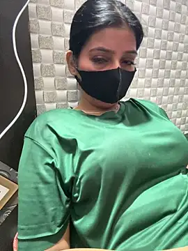 Hot Jaanvi  online show from April 28, 3:50 pm