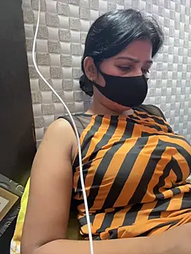 Snapshot of Hot_Jaanvi_ chatting on June 5, 9:37 am Hot Jaanvi online show from June 5, 9:37 am