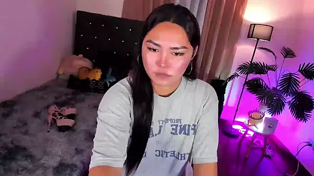 Unique Maya online show from July 6, 12:02 pm