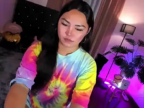 Unique Maya online show from July 8, 11:48 am