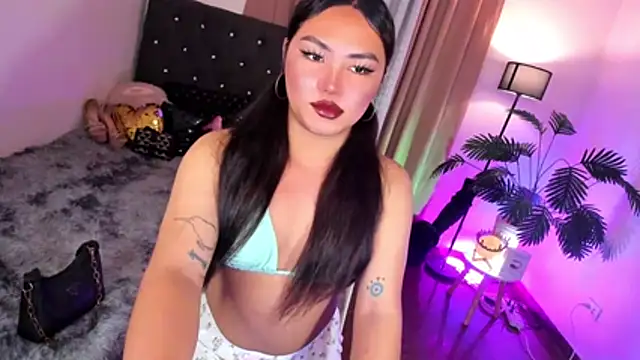 Unique Maya online show from July 31, 4:28 pm