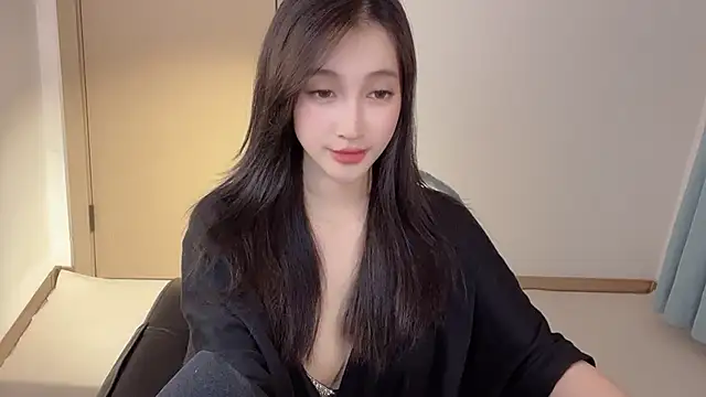 Snapshot of Seraphina-se chatting on October 12, 4:17 pm Seraphina-se online show from October 12, 4:17 pm