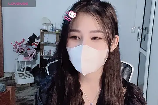 Snapshot of ___Daisy___ chatting on November 4, 4:28 pm Daisy online show from November 4, 4:28 pm