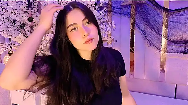 Snapshot of HannaCollins_ chatting on November 15, 12:56 pm HannaCollins online show from November 15, 12:56 pm